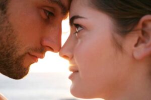 Det sunde parforhold: Værktøjer til mere nærvær og intimitet